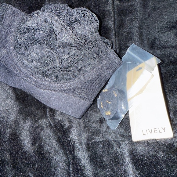 Lively Charcoal Lace Bra - Picture 2 of 8